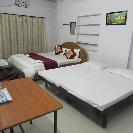 Ashish Guest House, Goverdhan Vilas Udaipur Luaran gambar