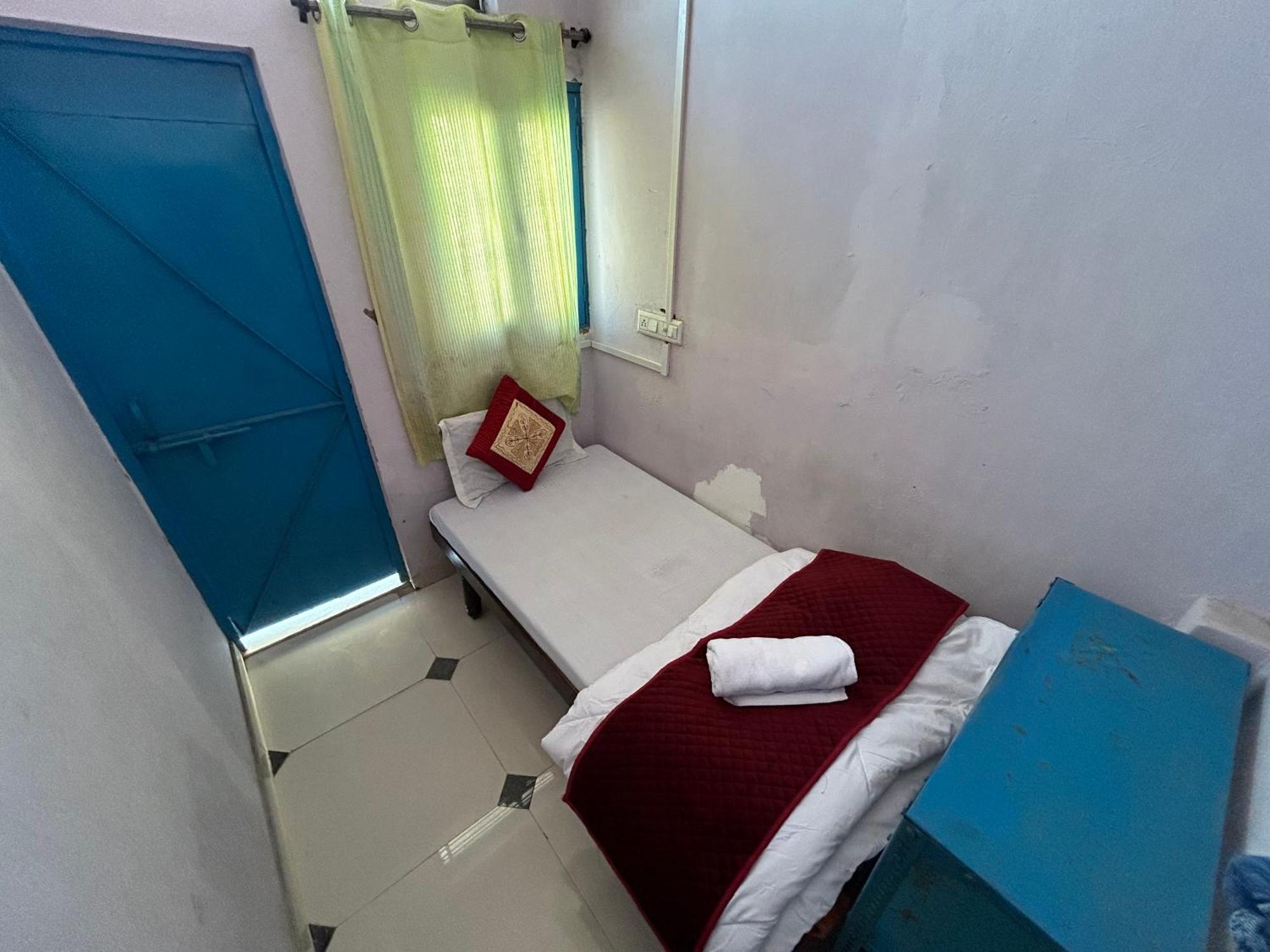Ashish Guest House, Goverdhan Vilas Udaipur Luaran gambar